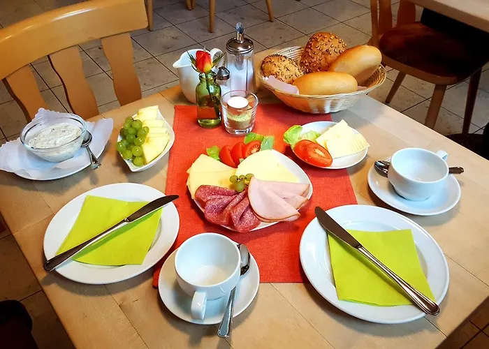 Rhein-ahr בית הארחה רמאגן